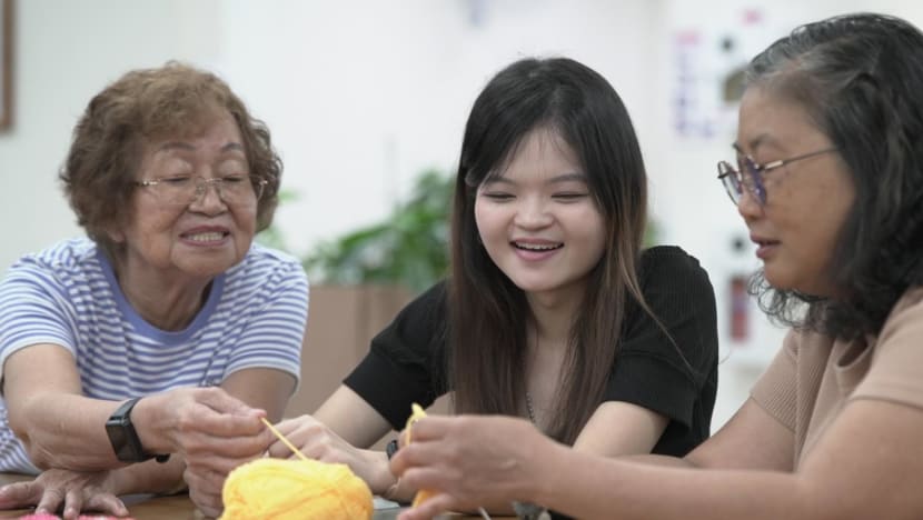 Undergrads form meaningful connections, pick up language skills as they befriend seniors in graded volunteer work course