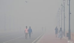 Thick smog blankets New Delhi after Diwali fireworks, pushing air quality to hazardous levels