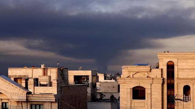 战争第13天：伊朗1348人死 海湾国家17人亡