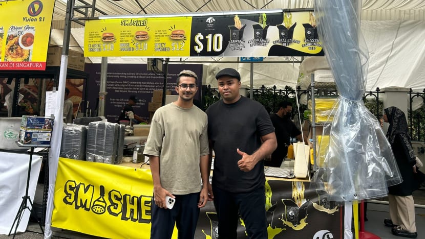 Rezeki Ramadan: Smashed berjaya capai sasaran jualan 2,000 burger pada minggu pertama