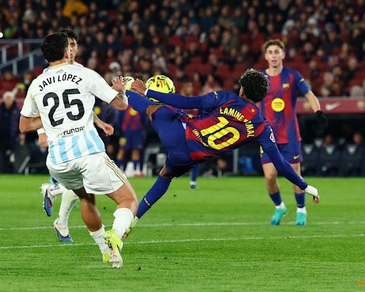 Yamal nets spectacular volley as Barcelona sink Oviedo to reclaim LaLiga lead