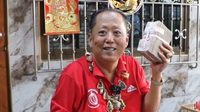不满儿外遇！泰榴梿大亨发文悬赏揍小三