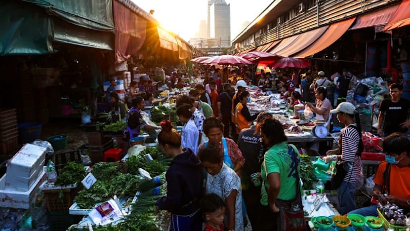 Thai consumer confidence at lowest in over two years in August 
