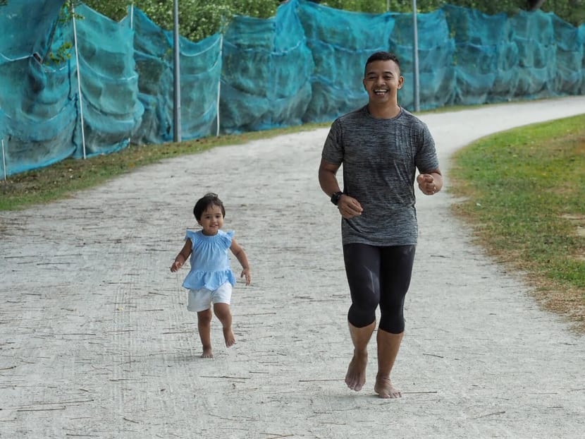 Civil servant Shahrul Pungut who usually runs on concrete surfaces, can now easily cover 10km on his bare feet. But his unconventional approach to running has its share of naysayers. Civil servant Shahrul Pungut who usually runs on concrete surfaces, can now easily cover 10km on his bare feet. But his unconventional approach to running has its share of naysayers.