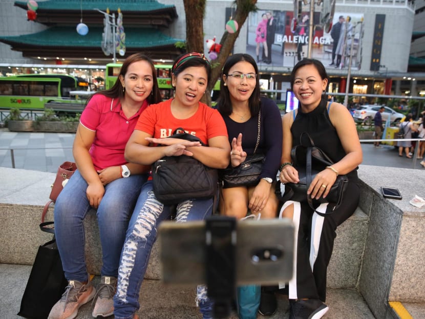 A group of foreign domestic helpers is seen recording a vlog during their day off on Monday, Oct 28, 2019. A group of foreign domestic helpers is seen recording a vlog during their day off on Monday, Oct 28, 2019.