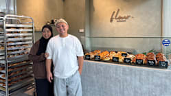 Cef dengan 30 tahun pengalaman buka Flour Artisanal, bakeri halal terbaharu di Kovan