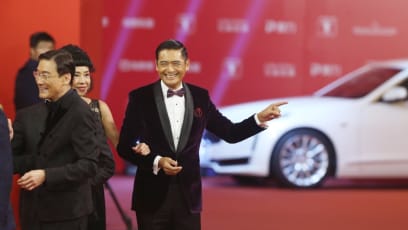 Chow Yun Fat Once Ordered Instant Noodles On A First-Class Flight 'Cos He Didn’t Want To Trouble The Air Stewardess