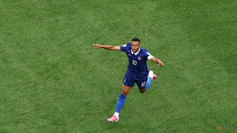 No 'I' in team as Mbappe puts World Cup glory above records