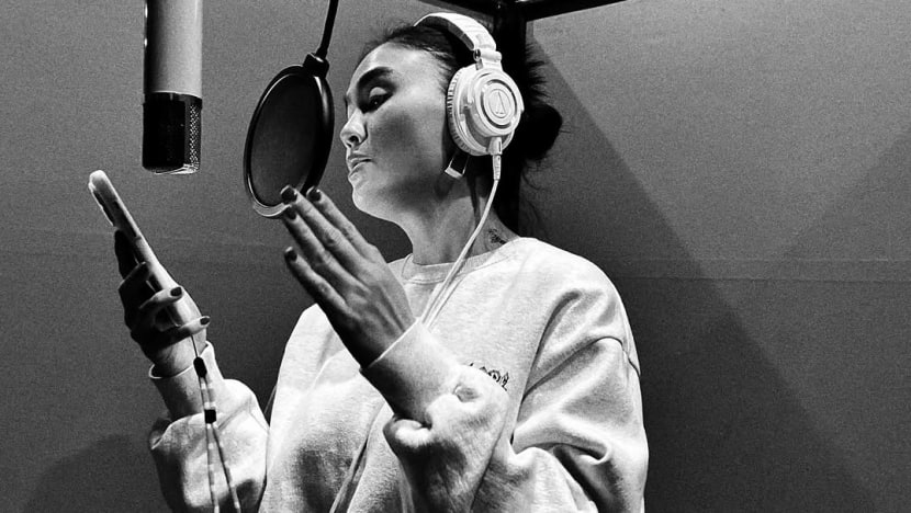 Kronologi sengketa royalti lagu Bilang Saja: Ari Bias menang, Agnez Mo didenda Rp1,5 miliar Kronologi sengketa royalti lagu Bilang Saja: Ari Bias menang, Agnez Mo didenda Rp1,5 miliar