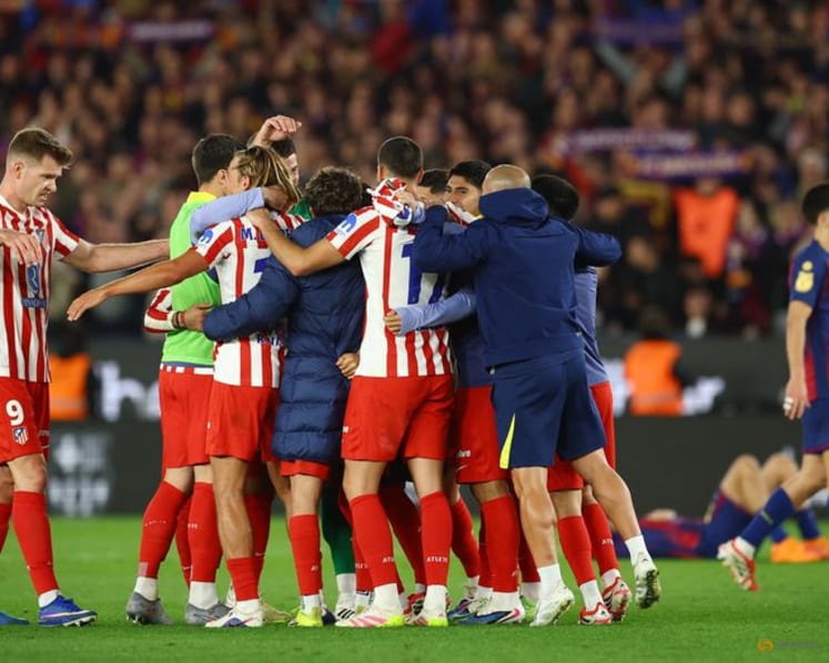 Atletico reach Copa del Rey final despite 3-0 loss at Barcelona