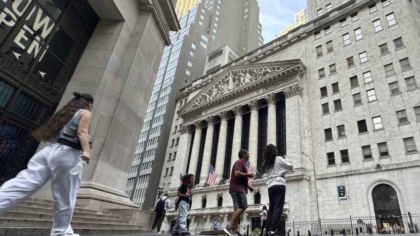 Commentary: What it means for your stocks if the Fed starts cutting rates