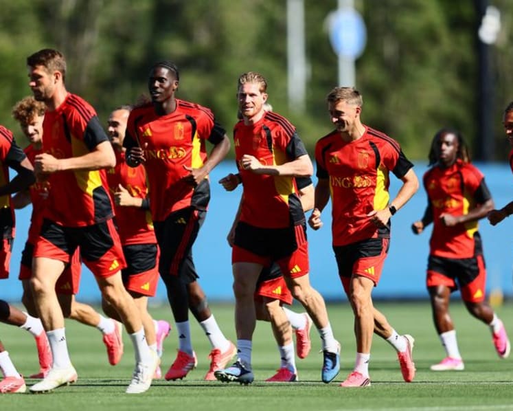 Belgium face Iran in pivotal Group G clash amid travel row