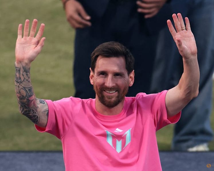 Chaos in Kolkata, confetti in Delhi: Messi wraps up eventful India tour