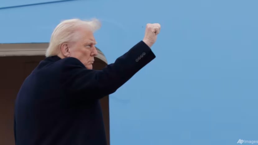 Trump timbang sekat warga asing dari 41 negara masuk Amerika Trump timbang sekat warga asing dari 41 negara masuk Amerika