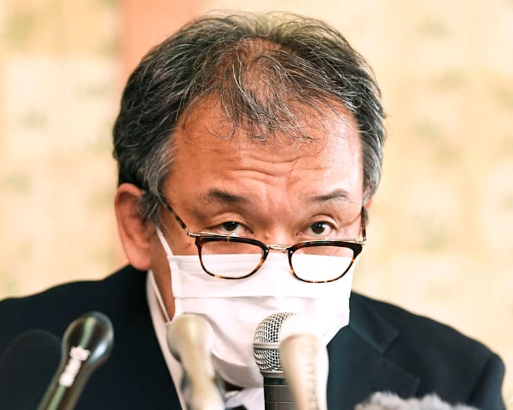 Investigators raid Japan boat company's office after sinking