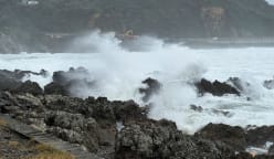 Worst of New Zealand's wild weather passes, cleanup begins