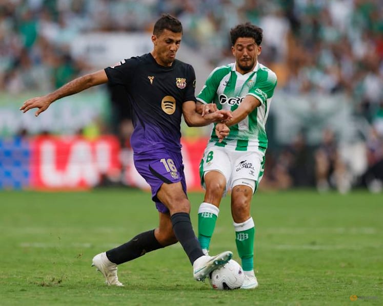 Barcelona keep perfect LaLiga record with five-goal romp at Betis