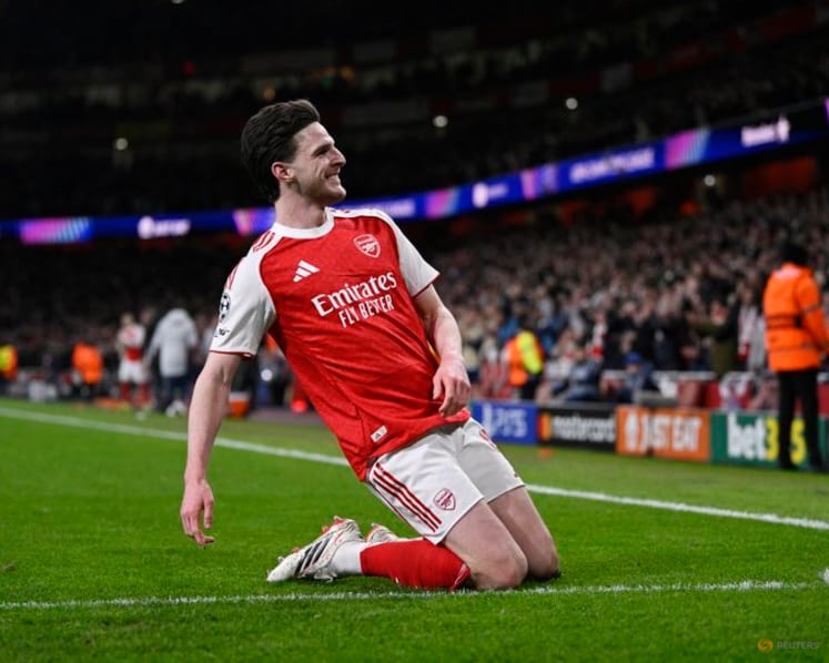 Eze stunner helps Arsenal past Leverkusen into last eight