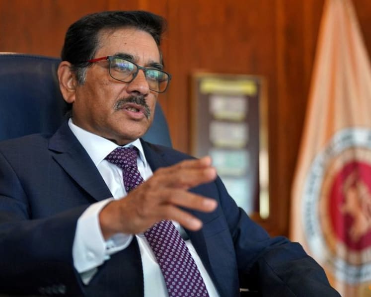 Sri Lanka jolts markets with outsized 100-bp rate hike to counter Gulf crisis