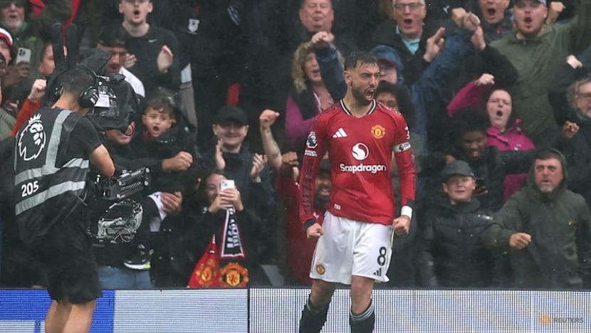Man United breathe life into season with Chelsea victory