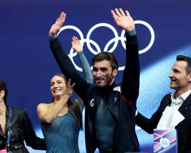 Figure skating-France duo Fournier Beaudry and Cizeron capture Olympic ice dance gold
