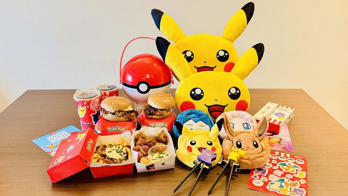 d*7様 ポケモンカード KFCコラボ 3枚セット KFC Singapore launching Pokemon merch and Japanese-inspired menu