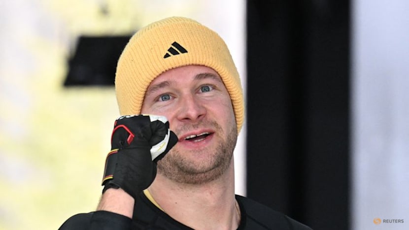 Bobsleigh-Brilliant Lochner on course for double gold