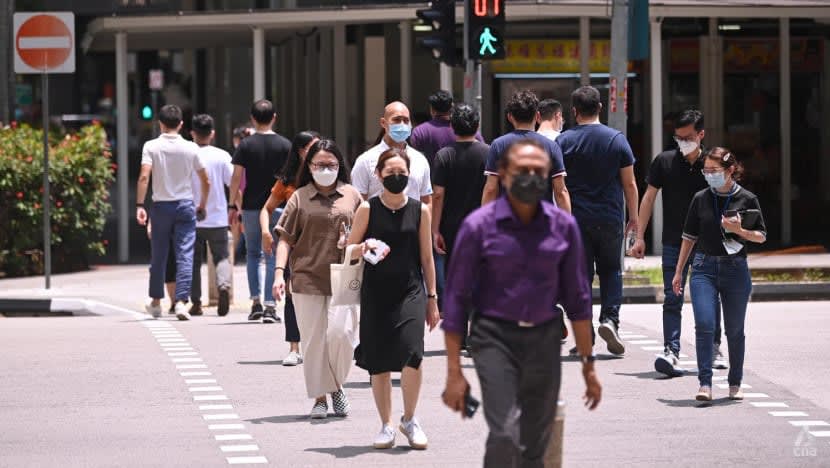 Jumlah penduduk S'pura tumbuh 3.4% selepas merosot 2 tahun berturut-turut Jumlah penduduk S'pura tumbuh 3.4% selepas merosot 2 tahun berturut-turut
