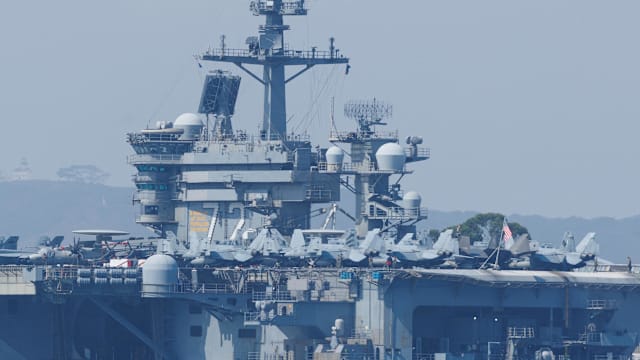 美称击落接近航母的伊朗无人机 油价应声上涨