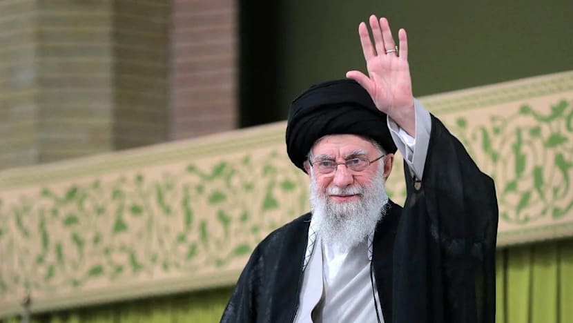 Khamenei akan dikebumikan di kota suci Mashhad