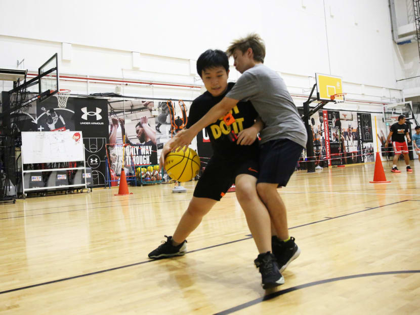 The Ministry of Health said that there has been "no compelling evidence" to show that transient contact while playing sports leads to coronavirus infections. The Ministry of Health said that there has been "no compelling evidence" to show that transient contact while playing sports leads to coronavirus infections.