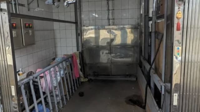货梯钢索突断裂 台湾殡仪馆三员工连同遗体坠落