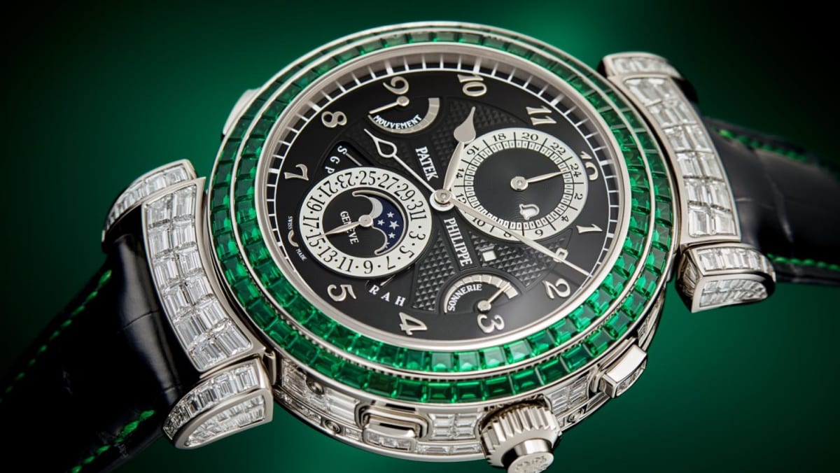 インテリア時計 PATEK PHILIPPE GNEVE CLOCK Patek Philippe Introduces the Rare Handcrafts Tokyo 2023