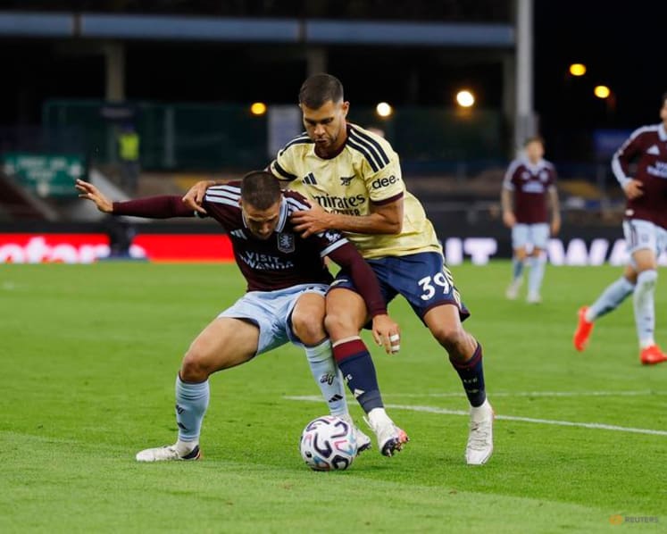 Saka earns Arsenal narrow victory at troubled Villa