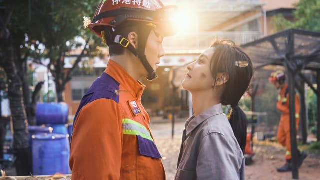 《照亮你》与陈伟霆定下10年之约　章若楠希望当个守约的人