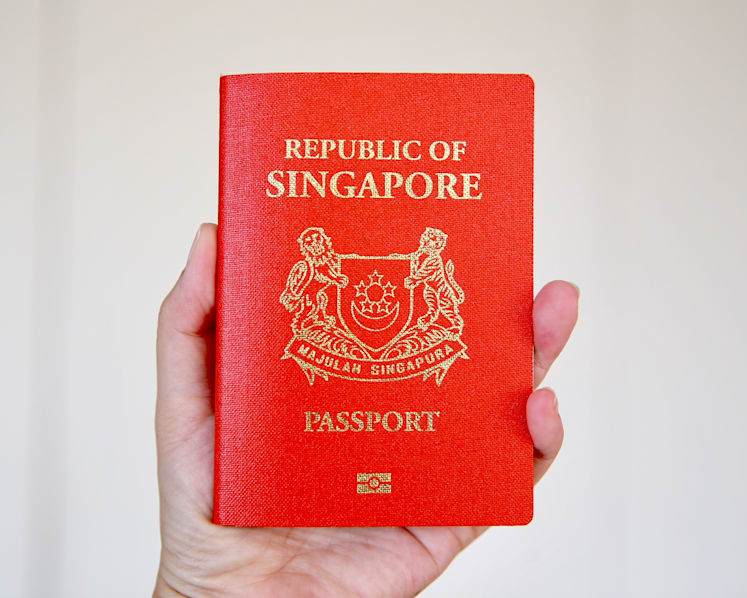More Singaporean children to get first passport free