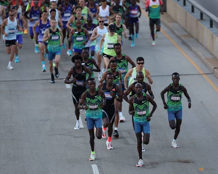 Dominant Kipruto wins Chicago Marathon