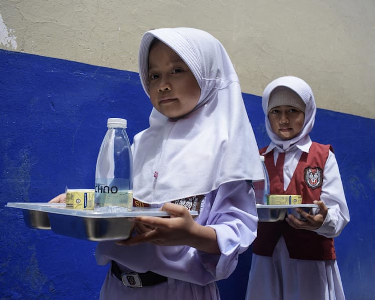 Scammers allegedly use Indonesia’s free meal programme to cheat caterers ahead of Jan 6 rollout