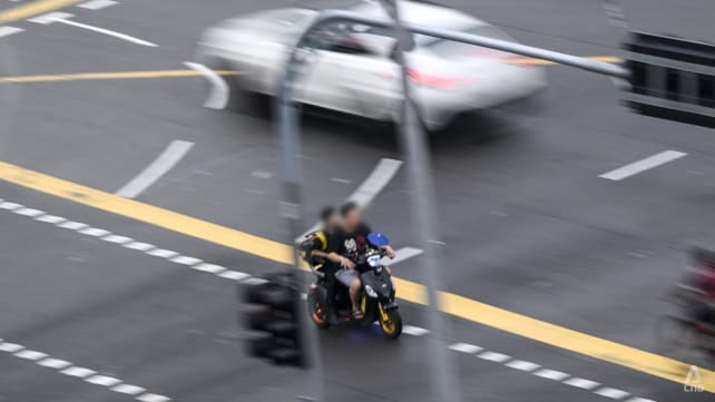 Medical certification, lower speed limits: New rules for personal mobility aids to take effect in Q1 2026