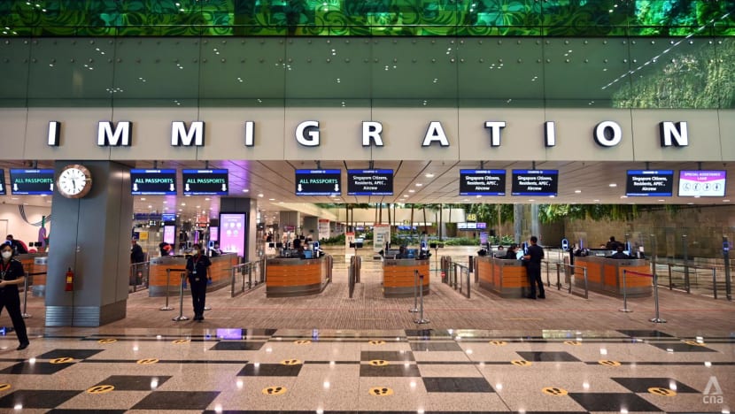 Singaporeans hoping to return from US on VTL face challenges getting proof of COVID-19 jabs Singaporeans hoping to return from US on VTL face challenges getting proof of COVID-19 jabs