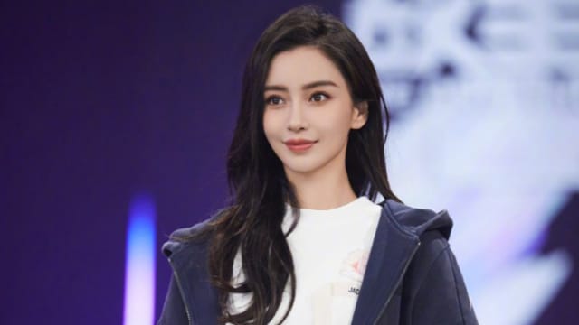 Angelababy登本地杂志封面　中国粉丝“翻墙”朝圣