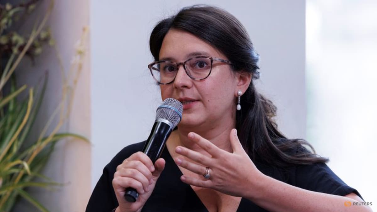 Free Press founder Bari Weiss named editor of CBS News after deal with Paramount