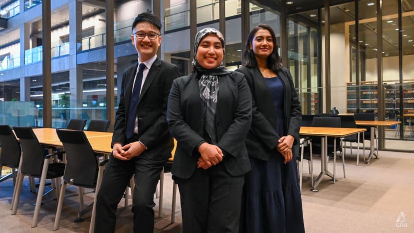 The interpreters using their bilingual proficiency to give others 'a voice in the courtroom' The interpreters using their bilingual proficiency to give others 'a voice in the courtroom'