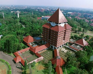 UI: Ini 5 jurusan S1 dengan pengangguran terbanyak di Indonesia, manajemen teratas