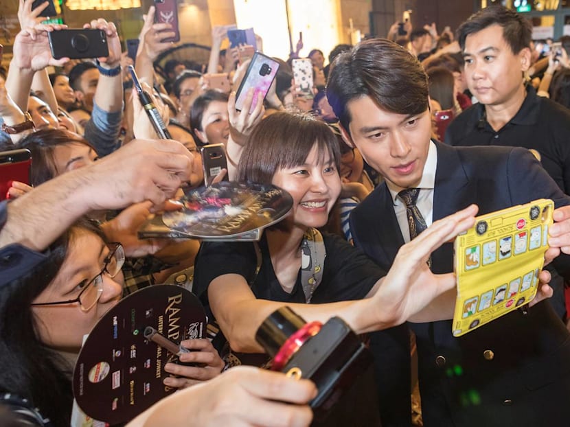 Real-Life Friends Jang Dong-Gun And Hyun Bin Have Tough Time Playing Foes In Zombie Flick &lsquo;Rampant&rsquo;