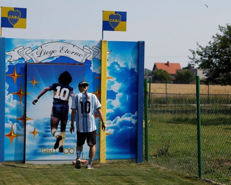 "In Messi We Trust" - Argentina have super-fan in Czech countryside