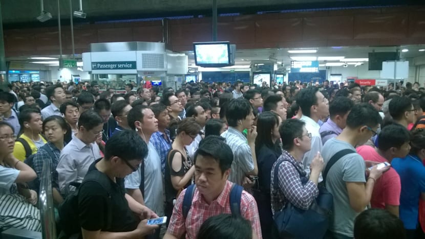 SMRT says sorry for ‘unacceptable’ disruptions