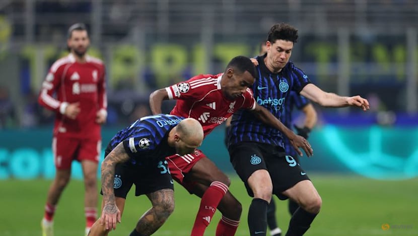 Late Szoboszlai penalty gives Salah-less Liverpool 1-0 win over Inter