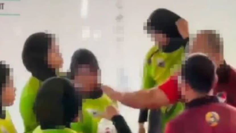Nasib jurulatih tampar pemain di tangan Kementerian Belia & Sukan M'sia 