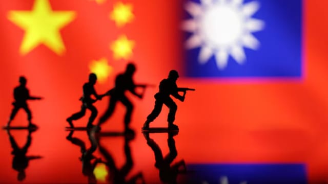 中国大陆军方无预警射击演习 台湾军方进行监控